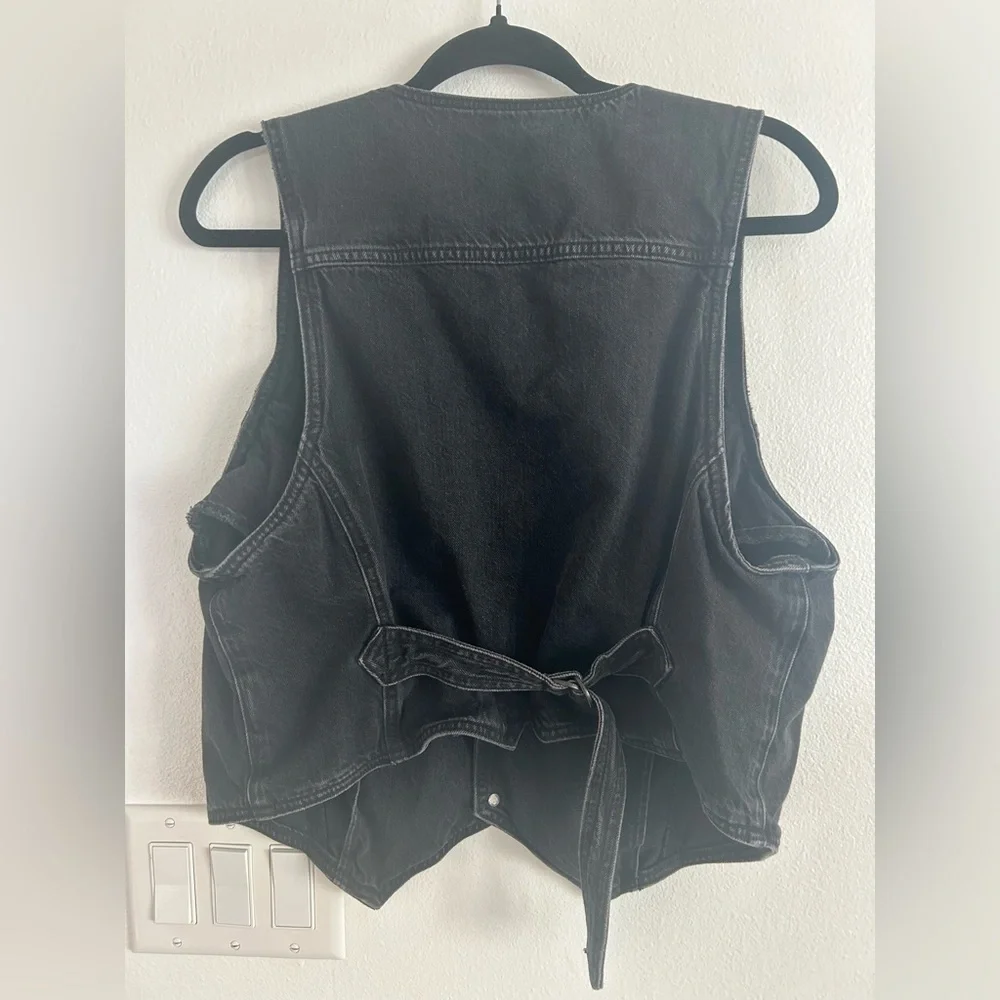 American Eagle Outfitters Charcoal Denim Vest - Picture 3 of 8